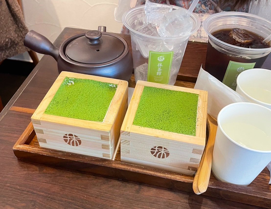 ryo9so's tweet photo. GW色んな美味しいもの食べられてとても幸😋🩷
今日までお休み貰ってたから、明日から仕事頑張ろ〜😿 https://t.co/a7iqnBXGXM