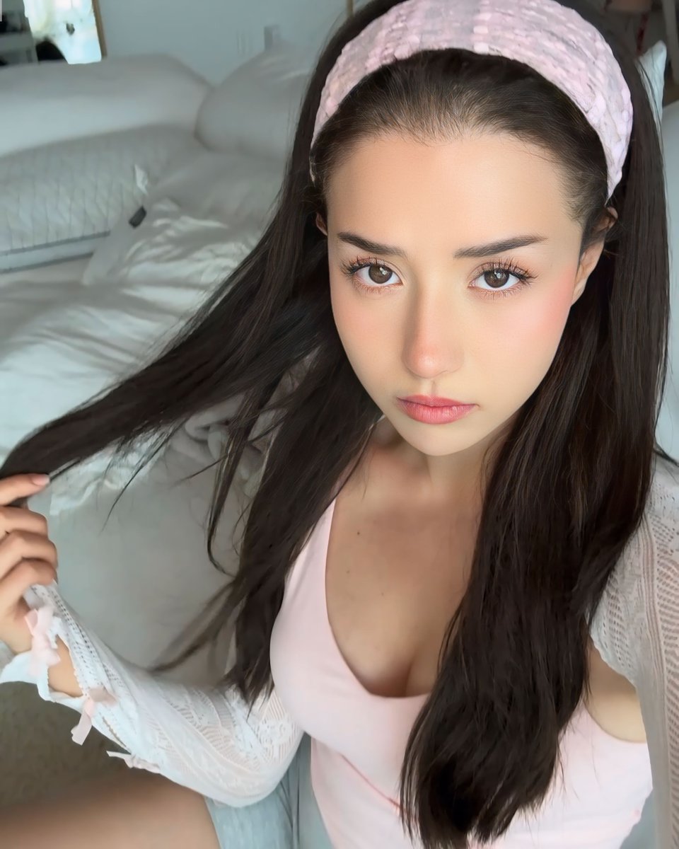 QueenPoki tweet media