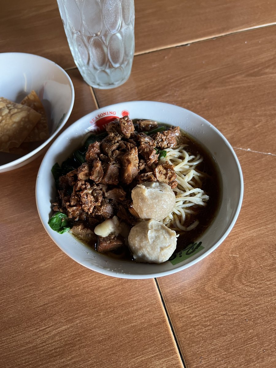 Nanti Kita Sambat Tentang Hari Ini tweet media