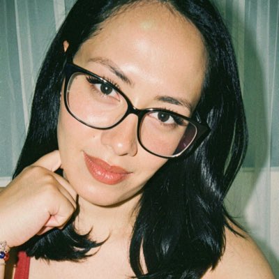 ithalymore's tweet photo. #NuevaFotoDePerfil https://t.co/F2USUUZohe