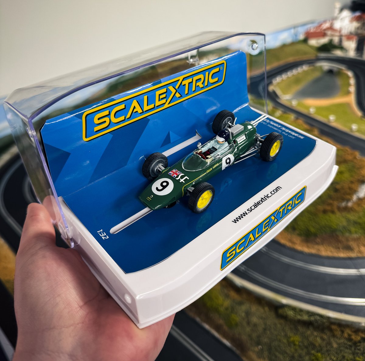 Scalextric tweet media