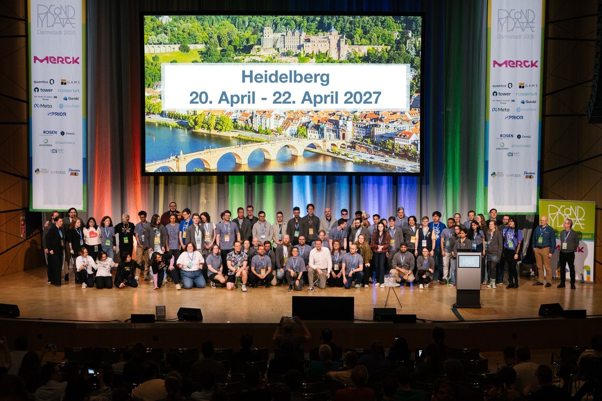 PyConDE & PyData tweet media