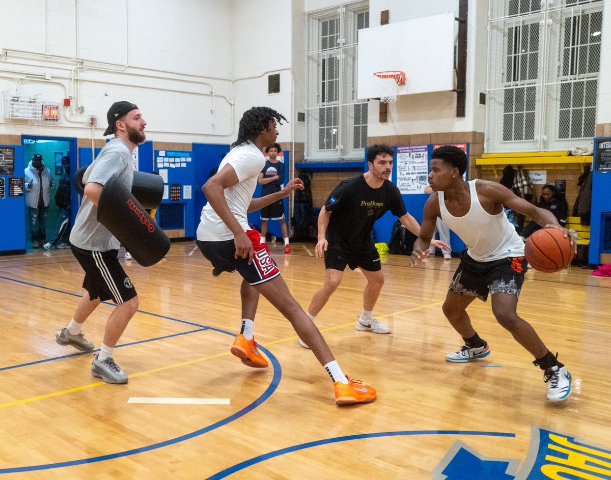 ProHoops tweet media