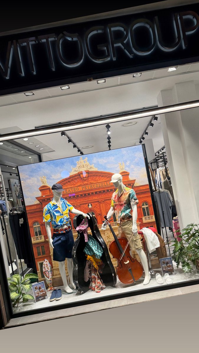 VittoOutlet's tweet photo. MAGGIO DI SUPER SCONTI! ⁣ Scopri i nuovi arrivi uomo donna⁣ Calzature: -50% + EXTRA -20% in cassa⁣ Abbigliamento: -50% + EXTRA -15% in cassa⁣ Ti aspettiamo in Via Junipero Serra 9, Bari⁣ Parcheggio gratuito riservato ai clienti⁣ Aperti anche la domenica⁣ https://t.co/nXLpr9q3pc
