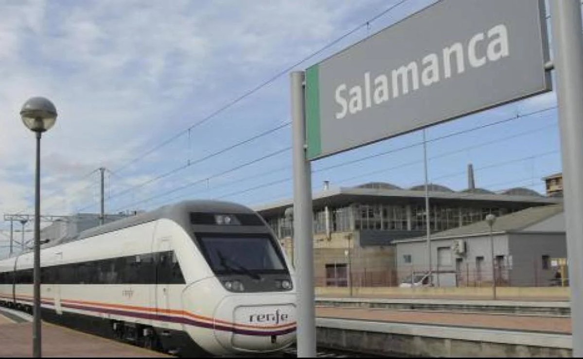 Salamanca es una isla ferroviaria. Necesita mejorar los trenes con Madrid, el norte, Portugal y la Vía de la Plata. Este domingo día 10 hay una manifestación en Salamanca. Han pasado dos años desde la anterior y no hemos avanzado nada. Se necesita una movilización permanente.
