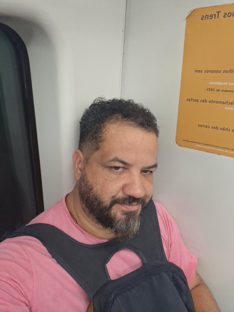 mavinhopbi's tweet photo. Bom dia meu povo, símbora trabalhar. #metrorio https://t.co/SaOoyhGqi3