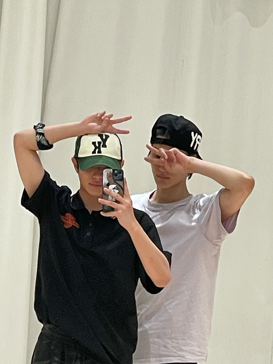 Keita France (케이타 France) tweet media
