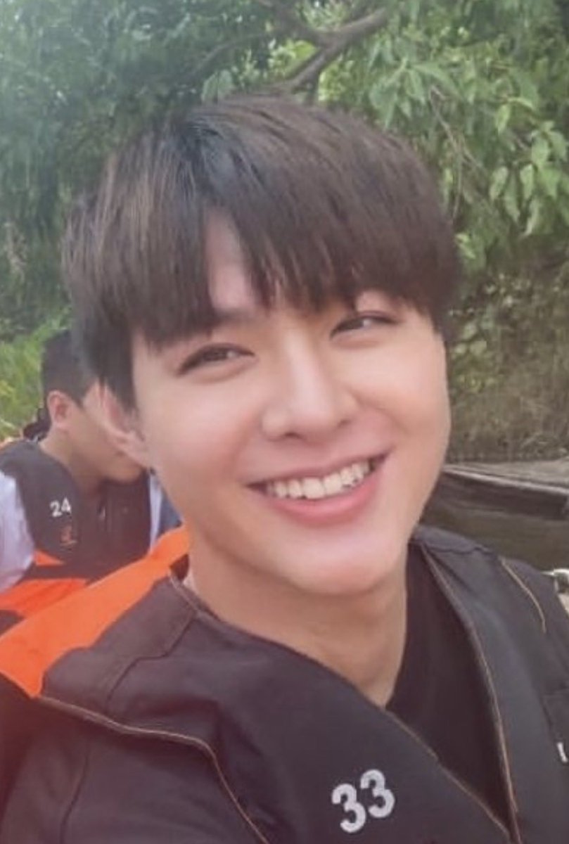 His sweet smile his my weakness 🫠🫠🫠

#Saint_sup #MingEr