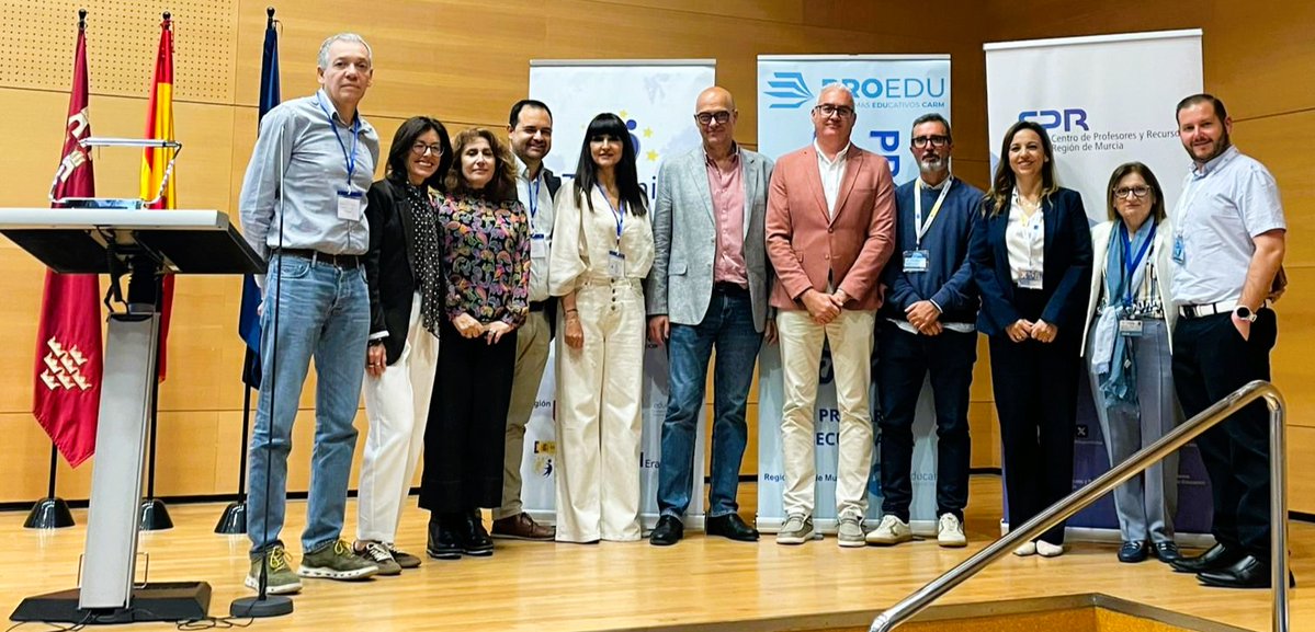 Educarm tweet media