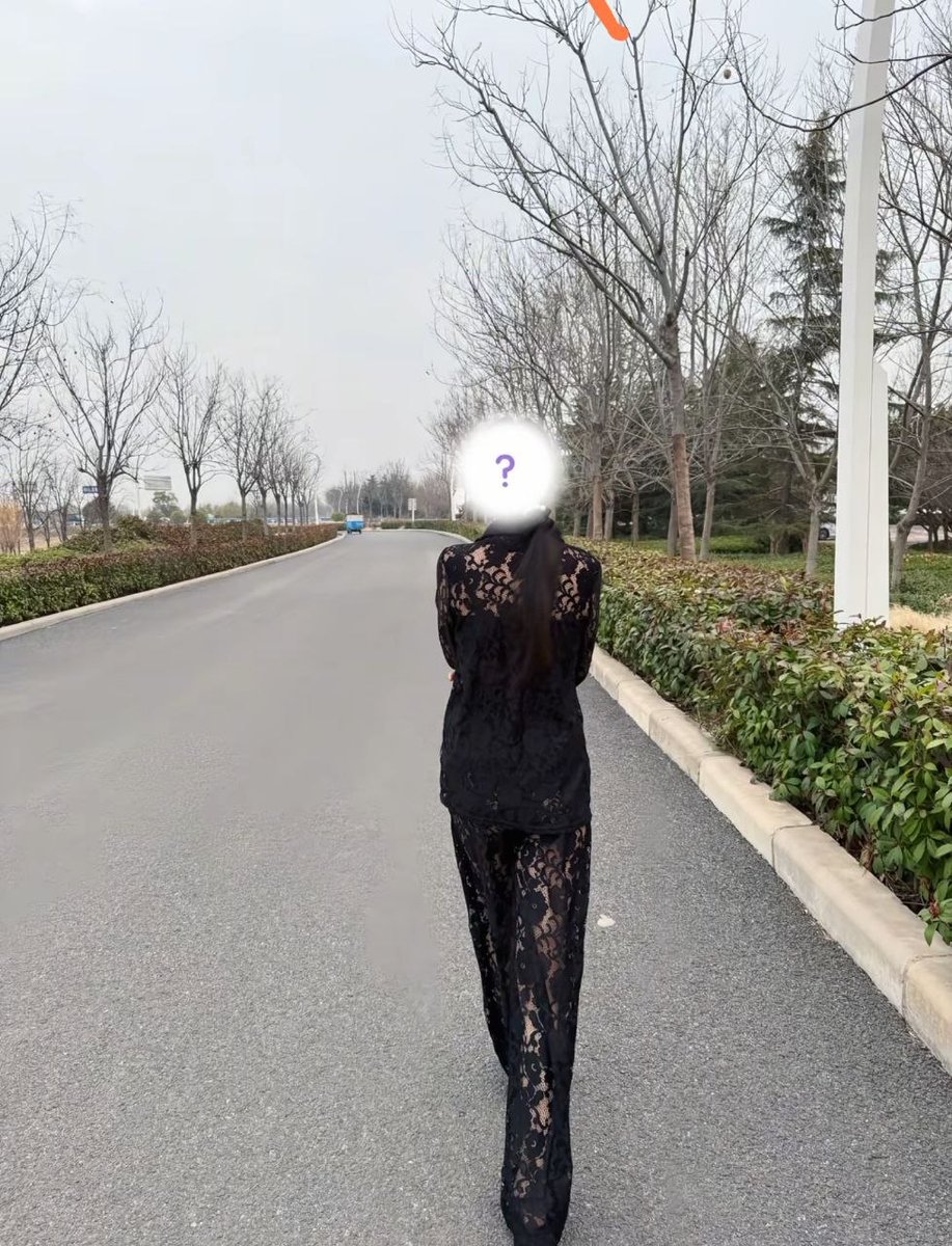 其实我们已经假装路过四次了 https://t.co/nxAe5EGrTX