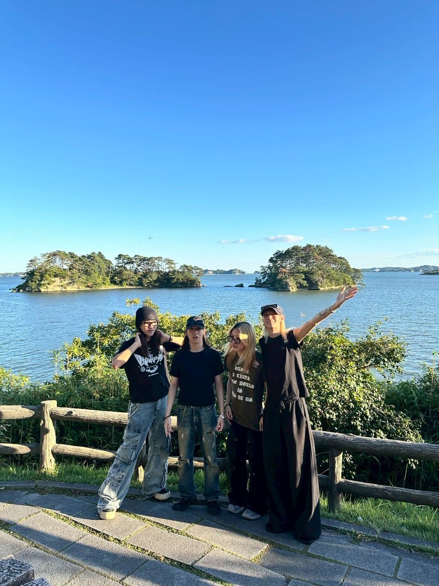 _saTsuki5_'s tweet photo. 暑くなってきて普通に金��ロング恋しくなってきちゃった https://t.co/JG3hkSz36c