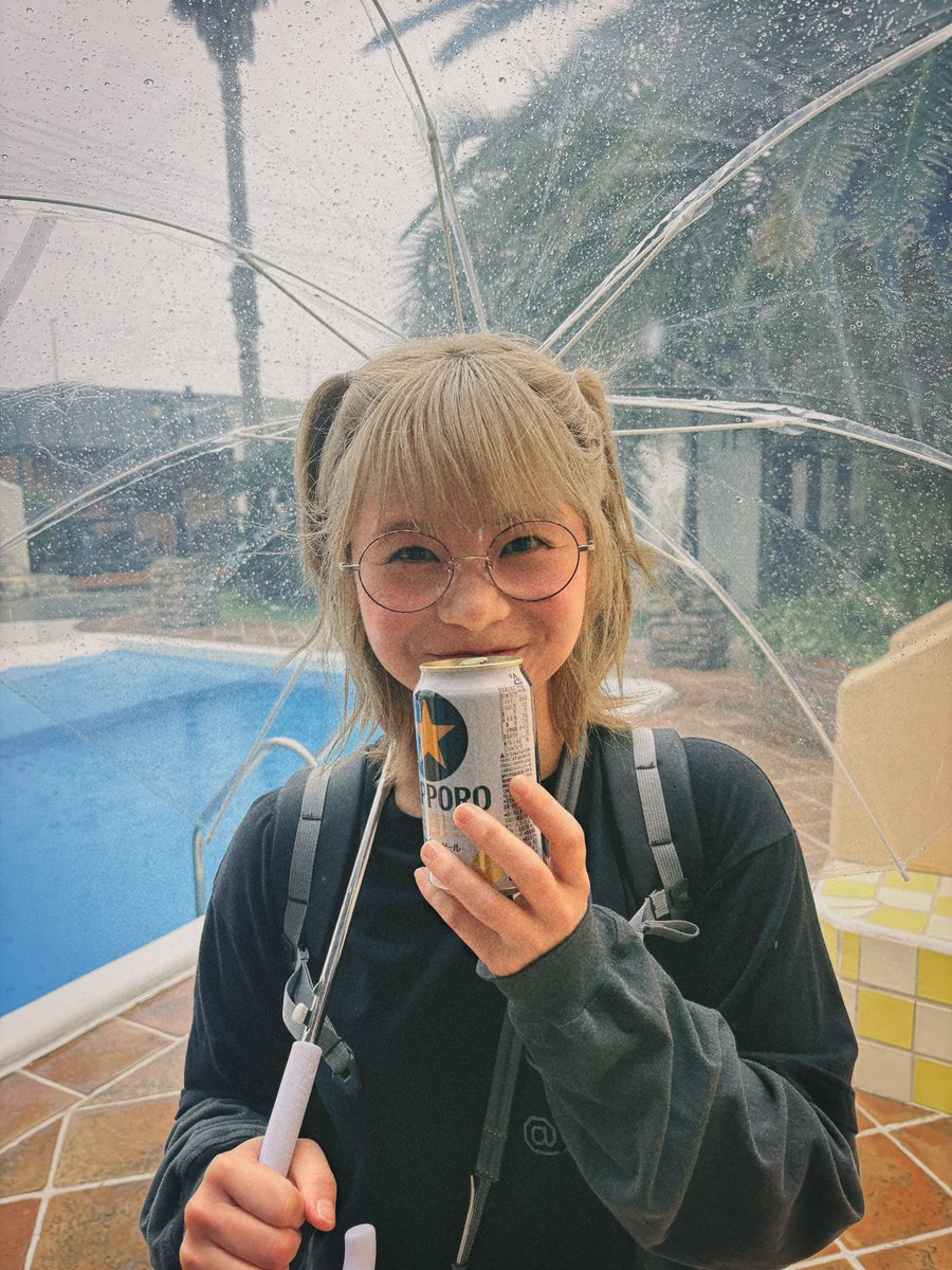 manatmnt's tweet photo. 今日もロケ📸毎日感謝🫂

でも今日はほぼ撮影の間だけ雨でした。なんで。 https://t.co/vt3kCpw8QE