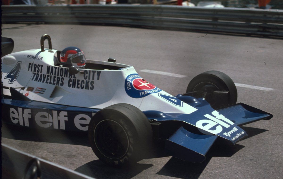 DPerezF1's tweet photo. 🔙 Hoy, hace 48 años...

Patrick Depailler conseguía su primera victoria en el GP de Mónaco de 1978.

El francés forzó un error de Watson en la vuelta 38, el cual no soltaría en ningún momento. Fue su única victoria de la temporada, y terminó quinto en aquella temporada. https://t.co/bW4mReaxOe