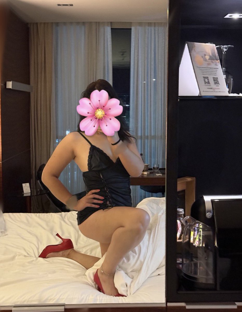 izmirlibade30's tweet photo. Selammm🌸💋 https://t.co/UztjBQPAkL