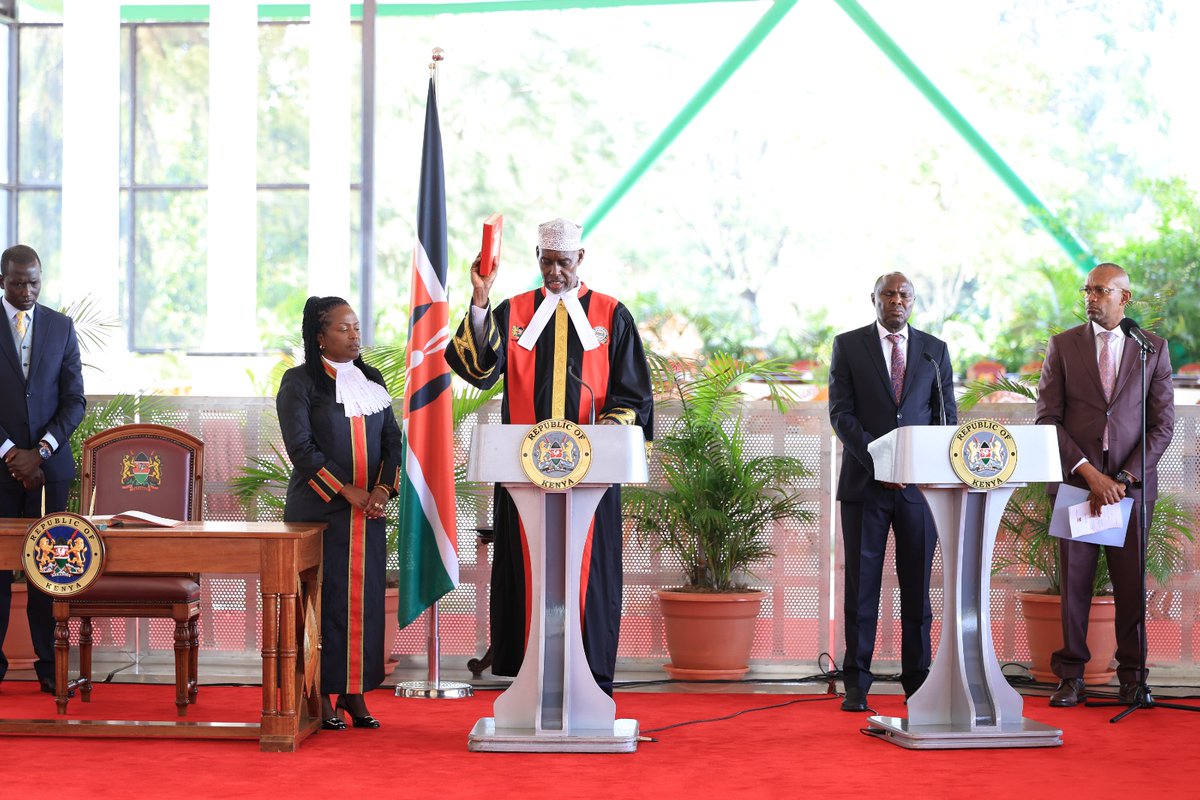 CJMarthaKoome's tweet photo. Today at State House Nairobi, I had the honour of witnessing a significant moment in the continued strengthening of Kenya’s justice system.

I warmly congratulate Justice Mohammed Abdullahi Warsame upon his swearing-in as the 14th Judge of the Supreme Court of Kenya. Justice Warsame brings to the apex court distinguished judicial experience, unwavering integrity, and a deep commitment to constitutionalism and the rule of law. I am confident that his service will further enrich the Court’s pursuit of justice for all Kenyans.

I also extend my heartfelt congratulations to Evans Thiga Gaturu and Jedidah Wakonyo Waruhiu on the conferment of Senior Counsel status,an honour reserved for advocates whose careers reflect excellence, leadership, and distinguished service to the legal profession.

As we celebrate these milestones, I reaffirm our collective duty to safeguard judicial independence, uphold the Constitution, and strengthen public confidence in the administration of justice.

May this new chapter inspire even greater service to our Republic and to the enduring ideals of justice, fairness, and democracy.