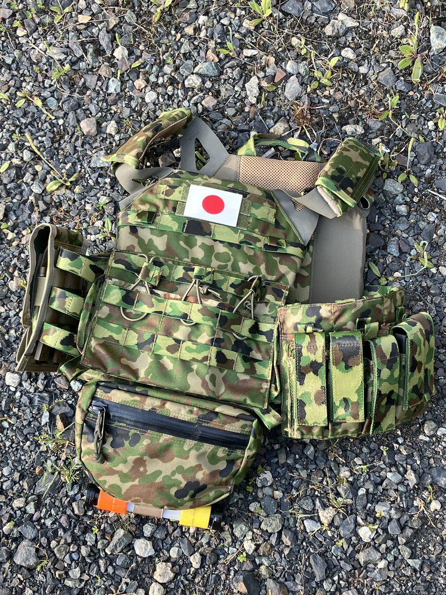 ものノフ tweet media
