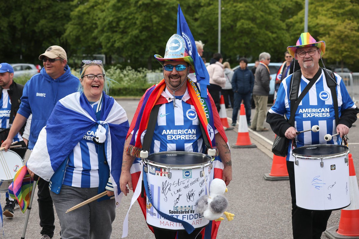 BHAFCWomen's tweet photo. Best fans around. 😁💙 https://t.co/nNmZRI0kyC