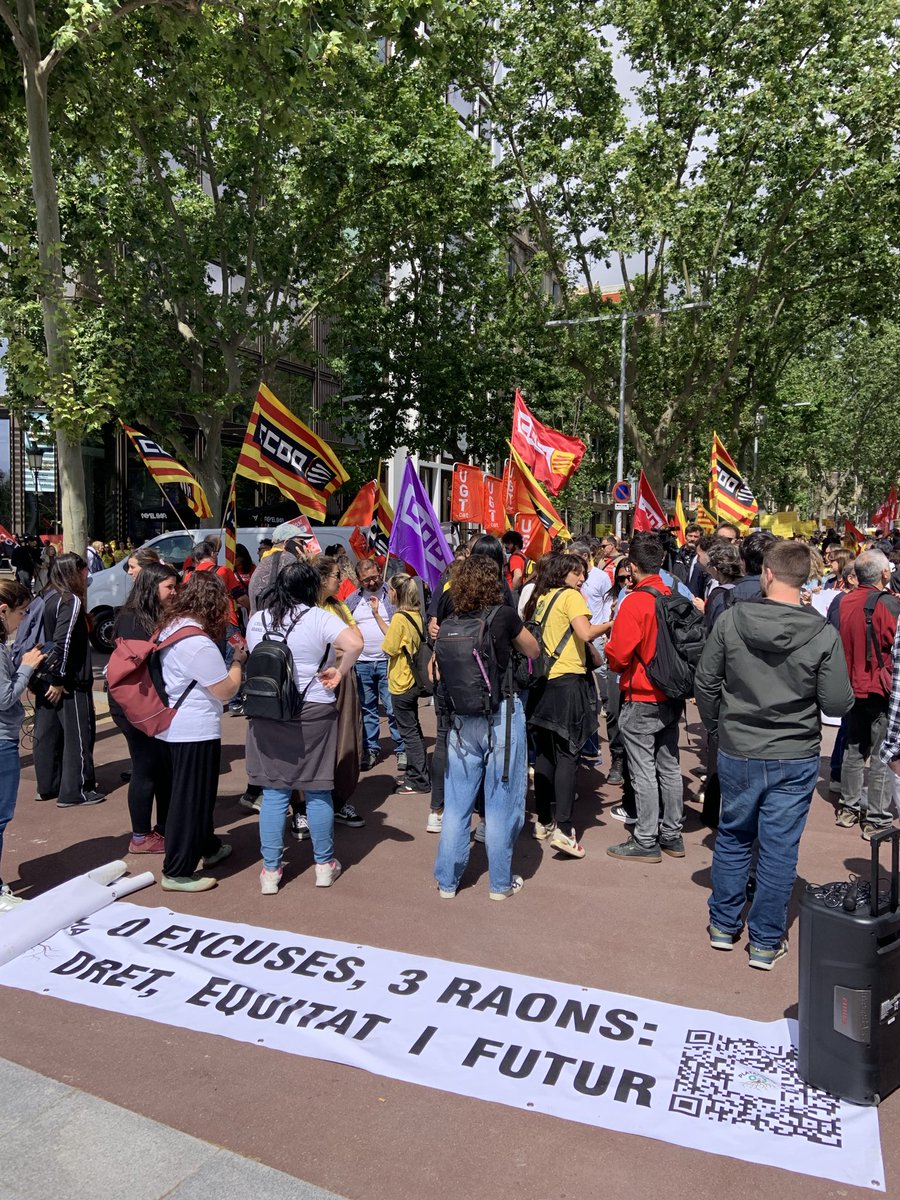 CCOO Educació tweet media