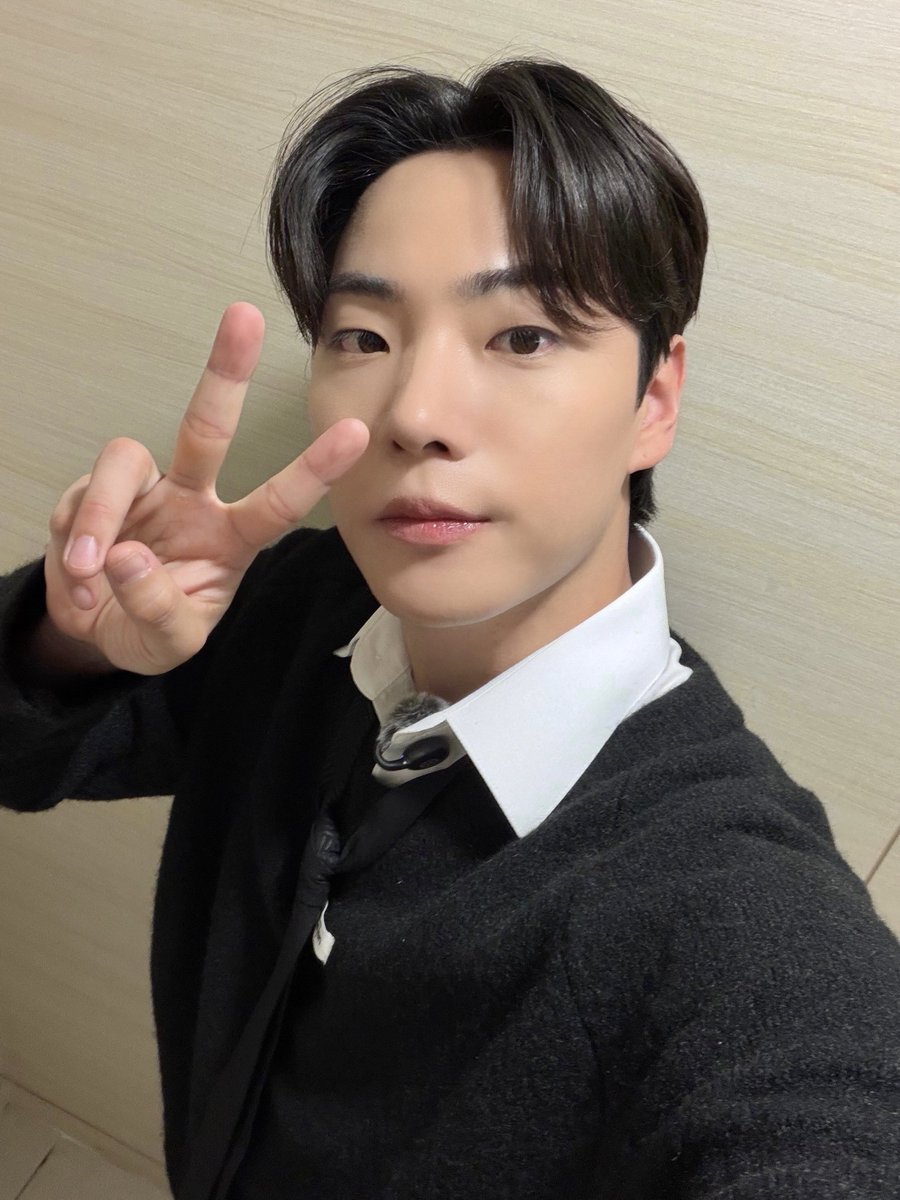 온앤오프 (ONF) OFFICIAL tweet media