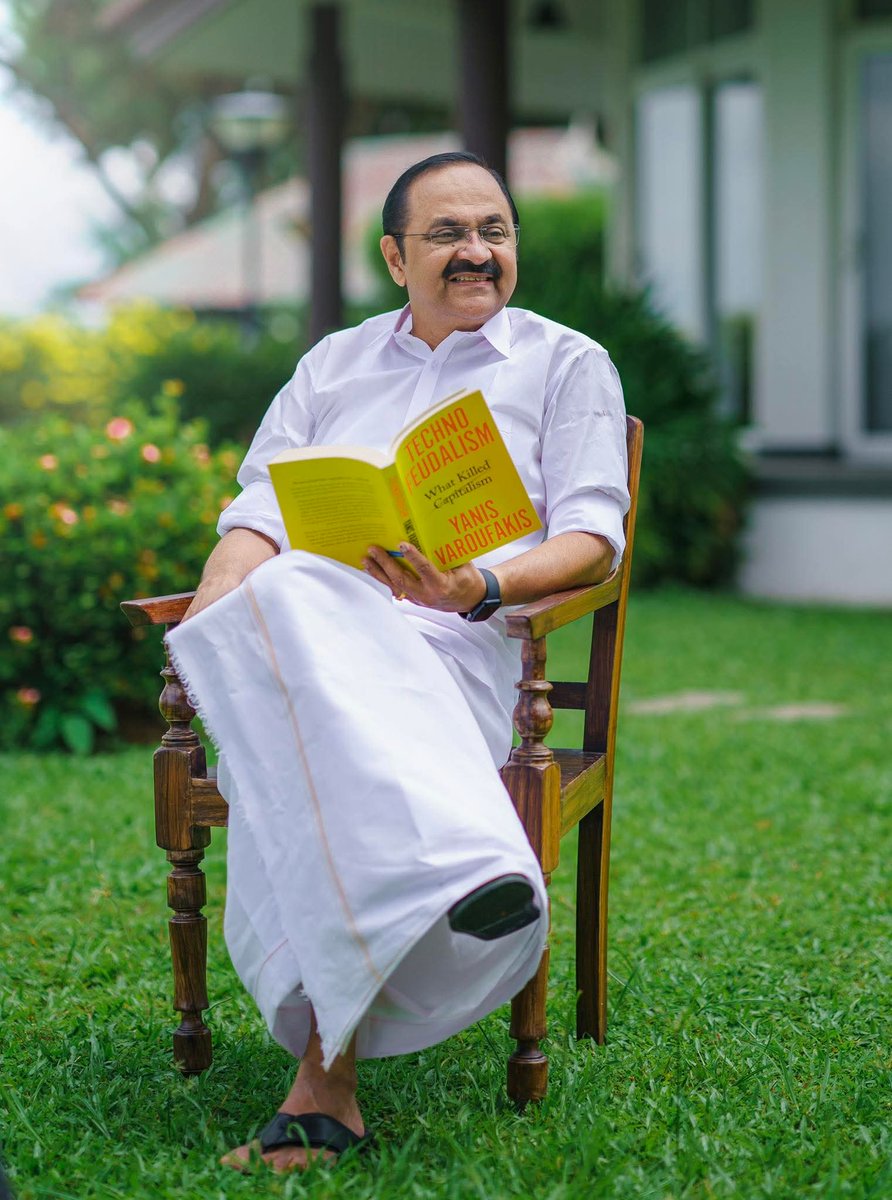 haneefbayar's tweet photo. Respect for K. C. Venugopal always ❤️
But Kerala now wants a CM with fighting spirit.
A leader who can take on challenges, speak for the people, and lead from the front.

Today, that voice belongs to
V. D. Satheesan 💯
#kerala https://t.co/22crPXOnhW