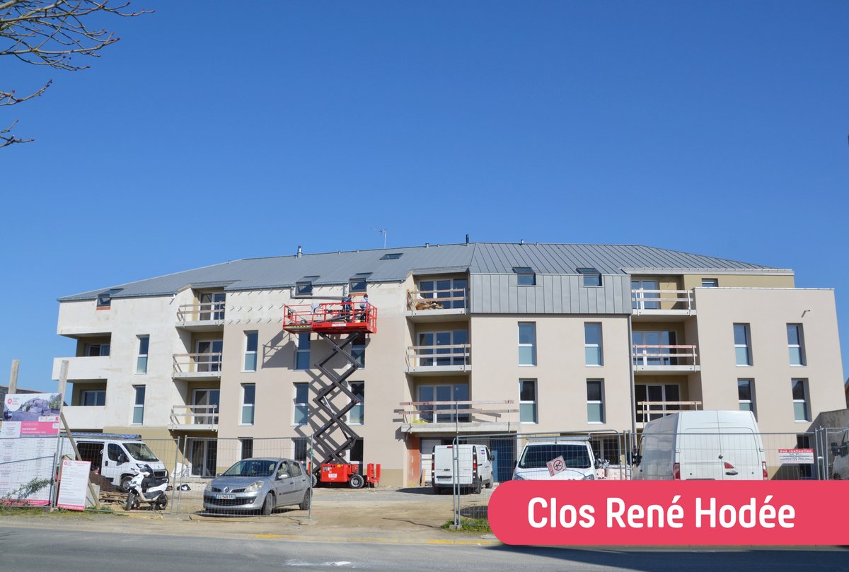 ALH_49's tweet photo. 5 programmes en construction à @loire_authion , 3 maisons déjà livrées en février. Prochaine étape : 28 appartements cet été à Brain-sur-l'Authion avec la Résidence des Mils Sols. #LogementSocial #Accession https://t.co/IH6Lc3ZFzh