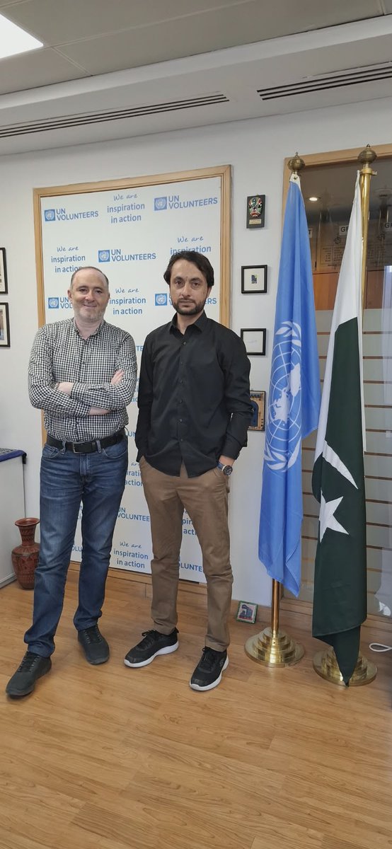 Waseem_Ashraf's tweet photo. Another random former @UNVolunteers walking into your office to say hello? Absolutely not.

Mursaleen, former UN Volunteer who served with @WHOPakistan in one of the most challenging duty stations, walks-in to share how volunteering experience positively shaped his life &amp; career. https://t.co/9svXl3z7lo