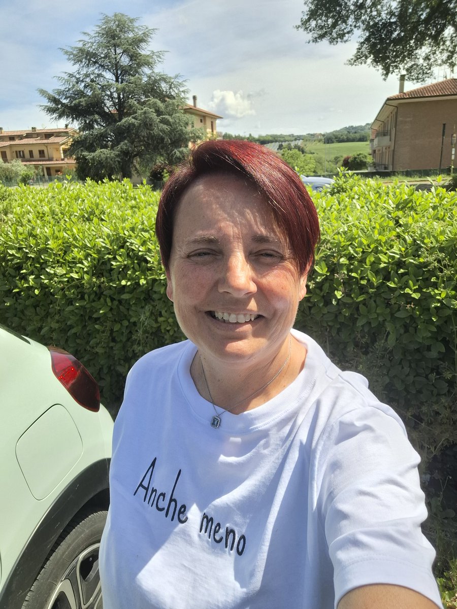 Sabi721483531's tweet photo. Il sole bacia i belli... e si vede 😎😘 https://t.co/jo7NHjEkqk