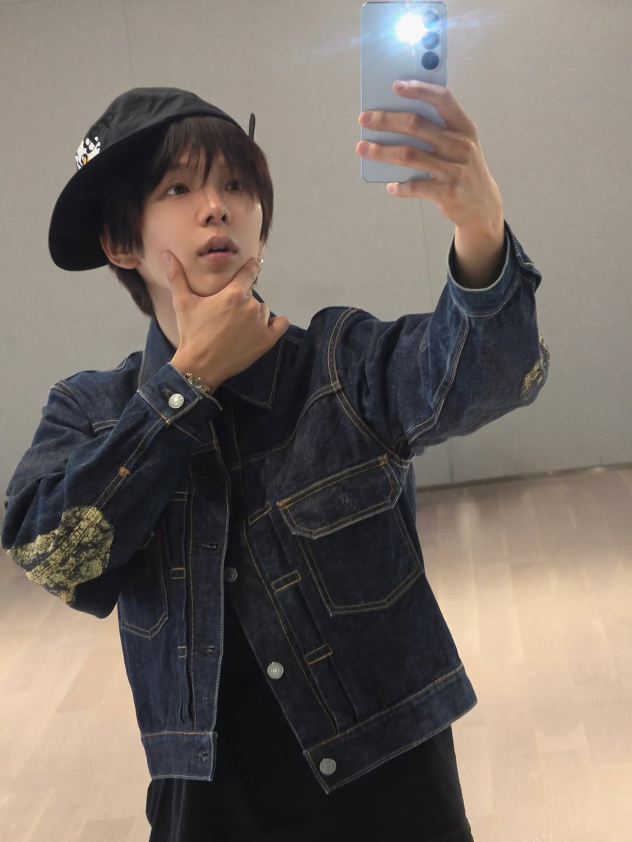 riize archive tweet media