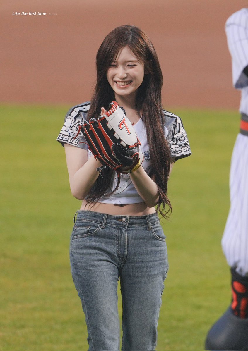 안 tweet media