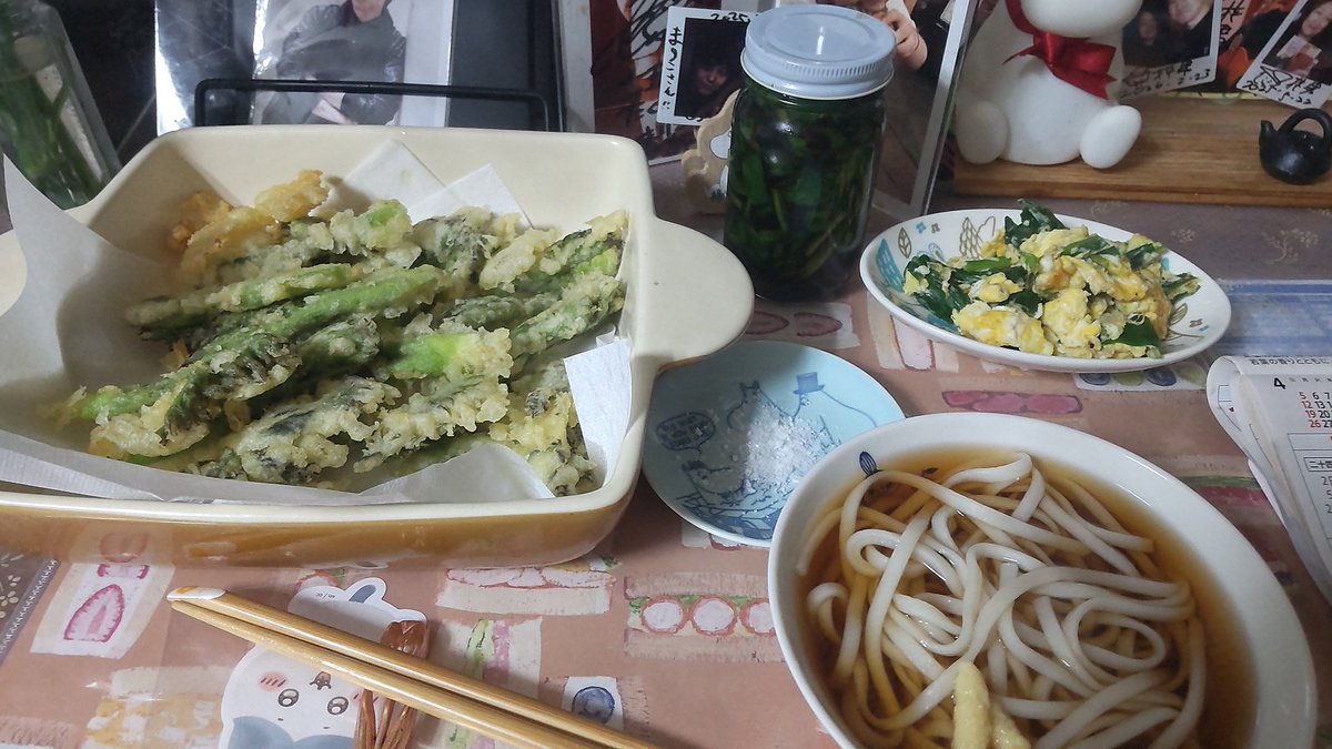 タラの芽天ぷら！行者ニンニク玉子炒め、醤油漬けも➰出来た。まだまだあるけども(笑)春いただきます✨😌✨