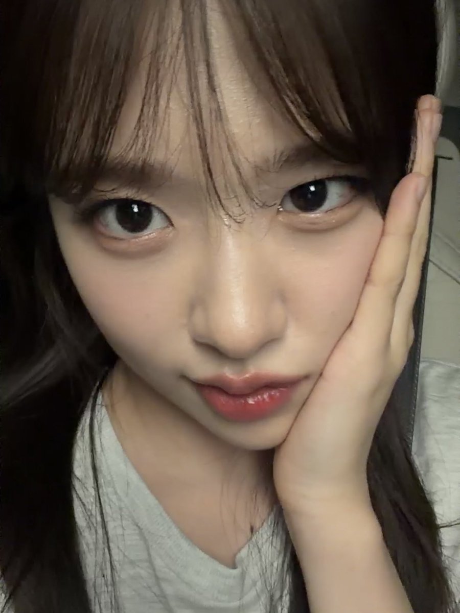 cc_puppy_'s tweet photo. 牙齒痛手勢的🐶從不出錯⋯⋯⋯ https://t.co/gWEGwXAkFw