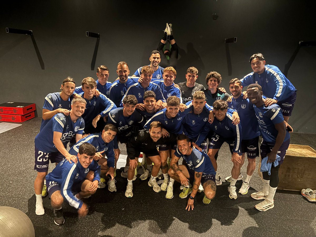 Jborao4's tweet photo. Lo importante es seguir hacia adelante, siempre con la cabeza arriba y las ideas claras, porque todo llega. 
Objetivo cumplido. ☑️ 
Juntos.❤️ @Yeclano_dptvo https://t.co/FXqnYwQCk8