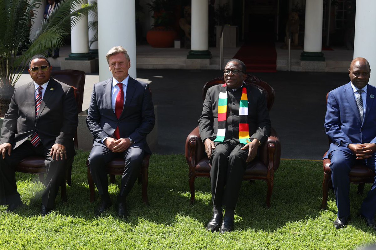 President of Zimbabwe tweet media
