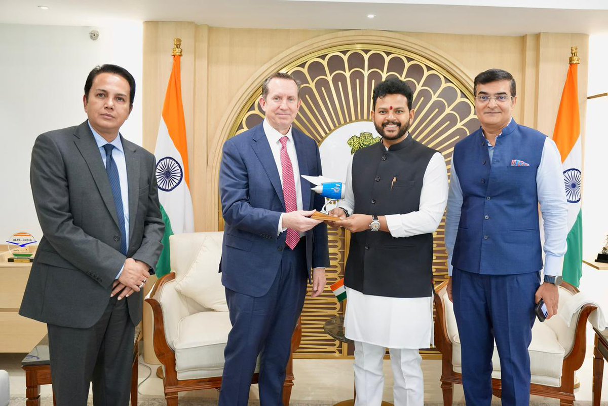 RamMNK's tweet image. Had a productive meeting with the senior delegation of Pratt &amp;amp; Whitney led by its Global President, Mr. Shane Eddy.

Company’s growing investment footprint in India, reflects how ease of doing business reforms are encouraging global OEMs to strengthen their presence in the