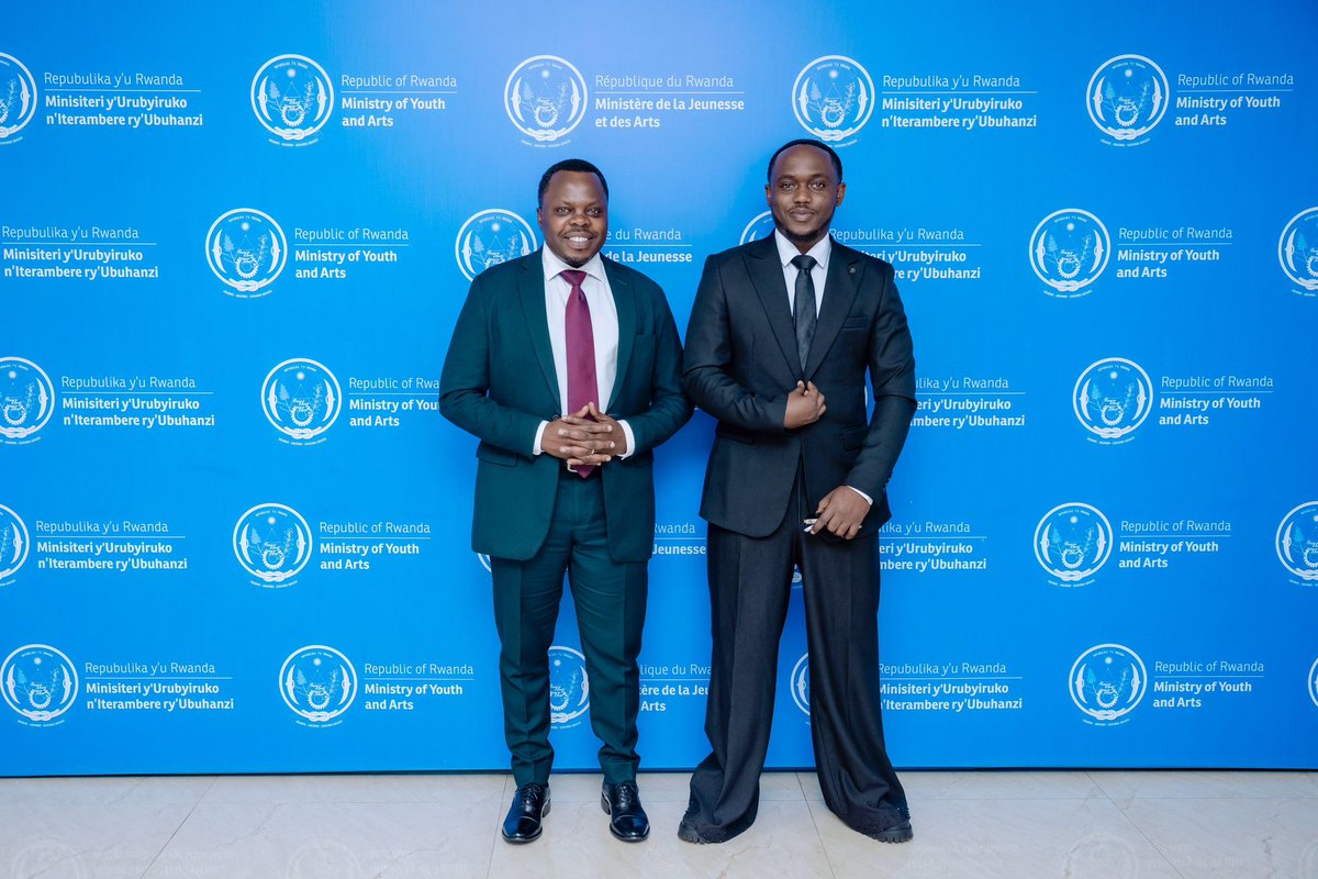 VexPrince's tweet photo. This Tuesday, I had the privilege of meeting and speaking with the minister of Youth and Arts @jnabdallah in his office.

We discussed my recent work representing Rwanda in Ivory Coast 🇨🇮 during MASA Abidjan, as well as my upcoming projects and how they can support in future . https://t.co/FfQBrMRC0j