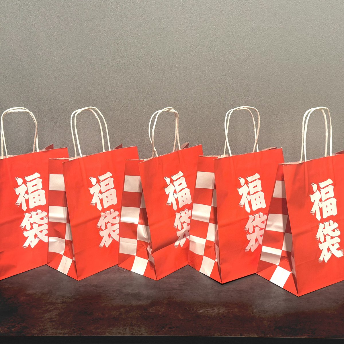 🟡🟡GW延長戦🟡🟡
🎉 連続133日プレゼント記念 🎉

🎁《無料　福袋》🎁
【5名様】に抽選でプレゼント‼️

【応募方法】
✅ フォロー
✅ いいね
✅ リポスト

今週発表開始🎊
#プレゼント企画