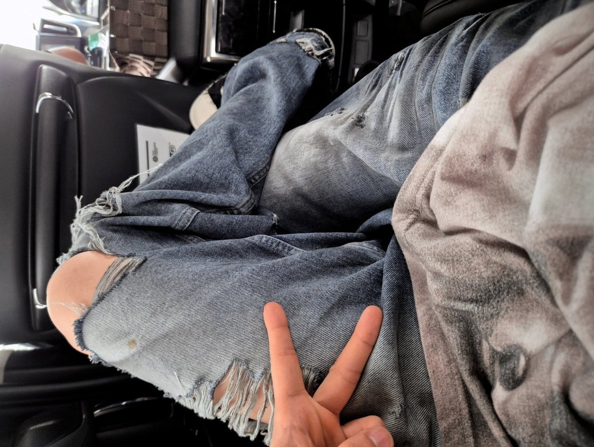 마르 tweet media