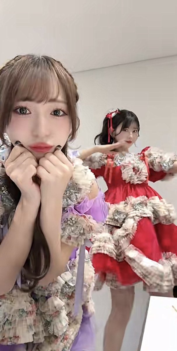 莉世ちゃんかわいすぎるって このポーズのチェキほしいなぁ #塩川莉世