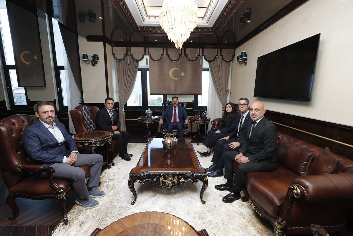 📌 Valimiz Mustafa MASATLI, Diş Hekimleri Odası Yönetim Kurulu Başkanı Burhan MANSUROĞLU ve beraberindeki heyeti makamında kabul etti.