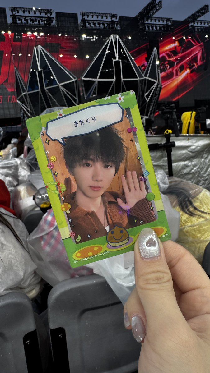 あやややじ tweet media
