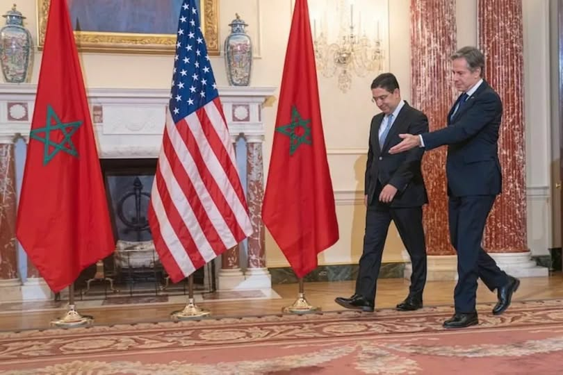 Essalkatou's tweet photo. 🚩🇺🇸 واشنطن تغير اللهجة… فهل اقتربت لحظة الحسم؟
لم يعد الخطاب الأمريكي مجرد عبارات دبلوماسية “ناعمة”.
في أروقة مجلس الأمن، الرسائل أصبحت أوضح من أي وقت مضى:
🔴 تسمية الأمور بمسمياتها
التنديد بالهجمات في السمارة لم يأت بصيغة عامة هذه المرة… بل بإشارات مباشرة. https://t.co/W7CmjhW7CC