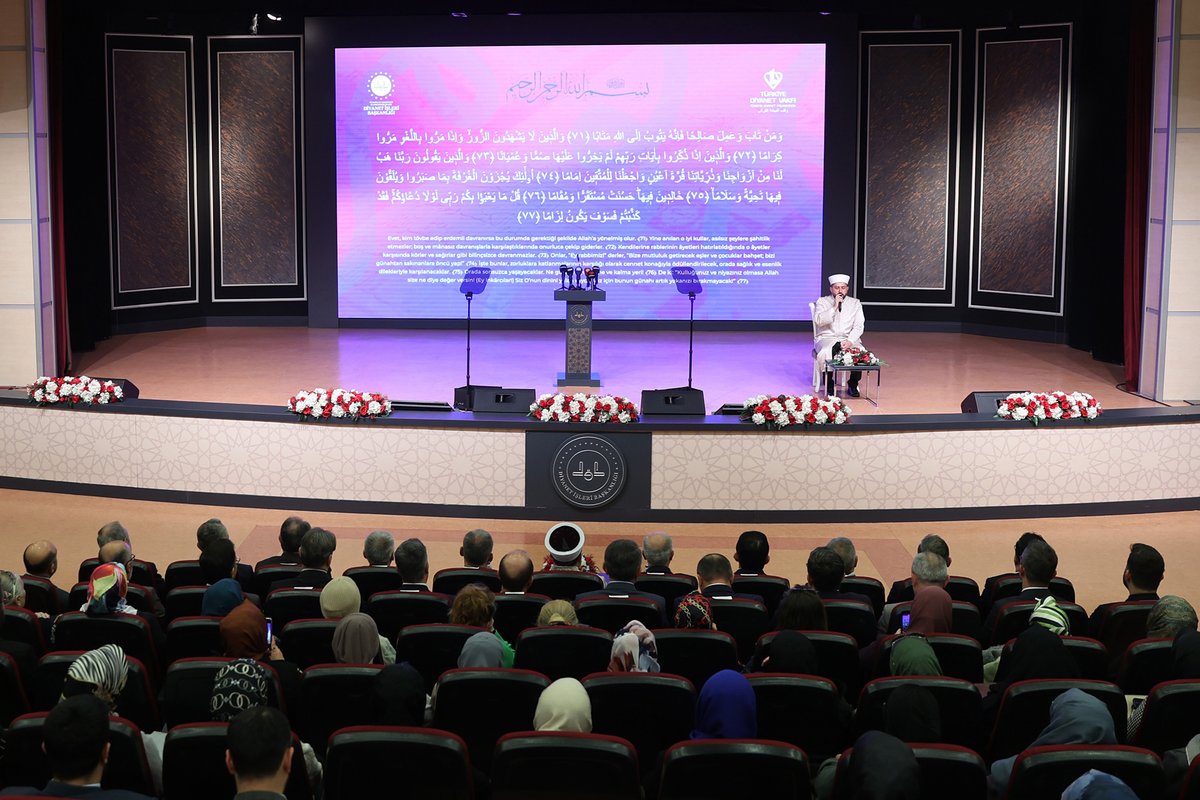 diyanetbasin's tweet photo. Diyanet İşleri Başkanı ve Türkiye Diyanet Vakfı (TDV) Mütevelli Heyeti Başkanı Prof. Dr. Safi Arpaguş, 300 genç çifte 500 bin lira tutarında evlilik desteği sağlayacaklarını bildirdi.

https://t.co/q6JRG50euQ https://t.co/HarQJ7DSYF
