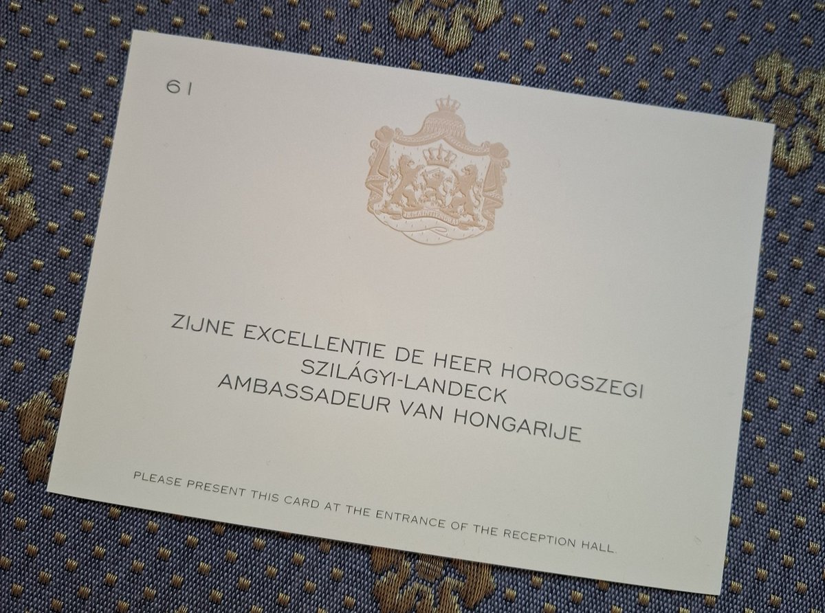 LANDECK_D's tweet photo. 👑 Royal dinner in #Amsterdam. 

https://t.co/u0gWb2lBod https://t.co/QntpaP7QGy