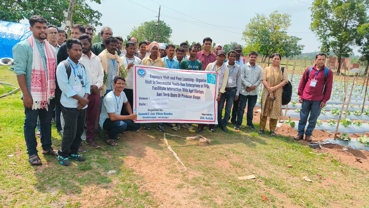 samekit_k's tweet photo. 🌾 45 farmers from East &amp; West Singhbhum joined an inspiring Exposure Visit &amp; Peer Learning Program at Hazaribag organized by Samekit Jan Vikas Kendra.
🚜 Learning modern farming
💡 Exploring agri-entrepreneurship
🤝 Building stronger rural livelihoods
#Farmers #Agriculture #FPO https://t.co/Lun5KT8irU