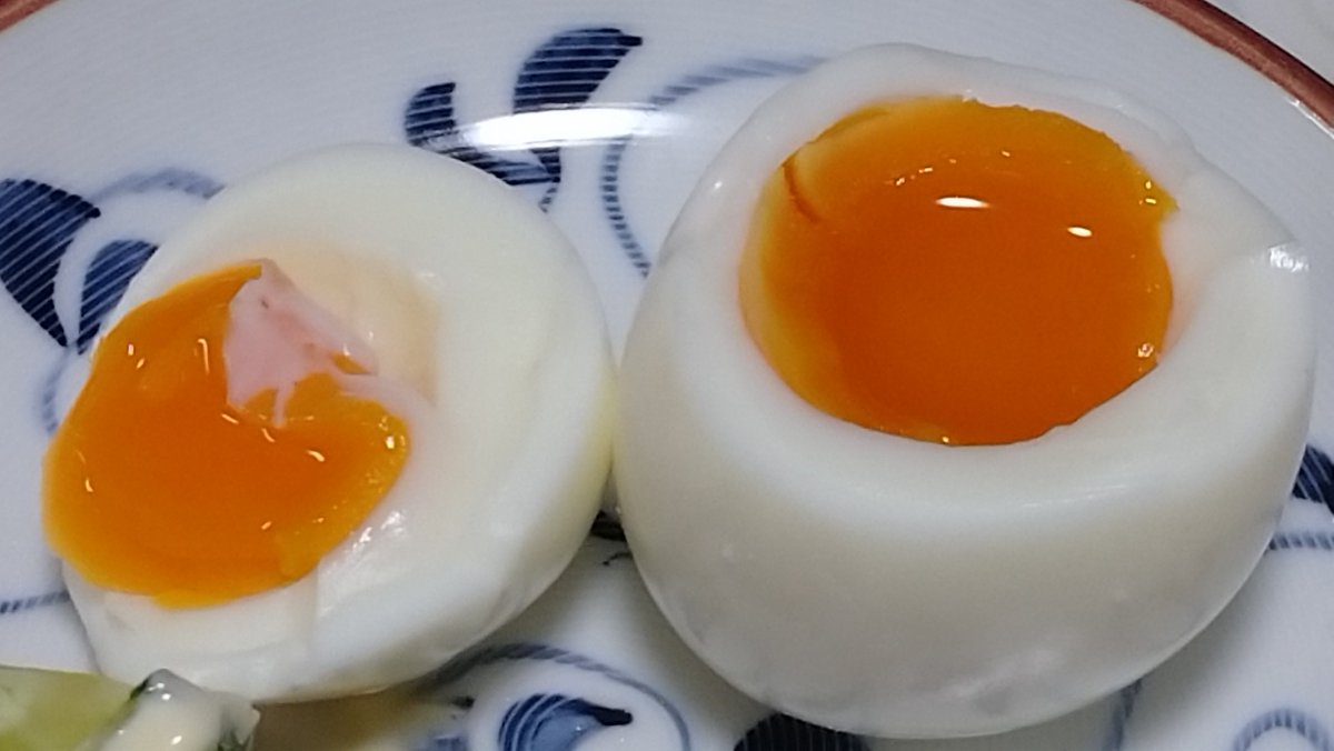 ﾜｰｲ\(* ॑꒳ ॑* \三/ * ॑꒳ ॑*)/ﾜｰｲ いい黄身とろ～り