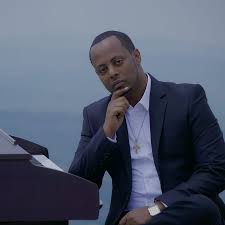 #KARASIRA Aimable U. Is Hero! tweet media