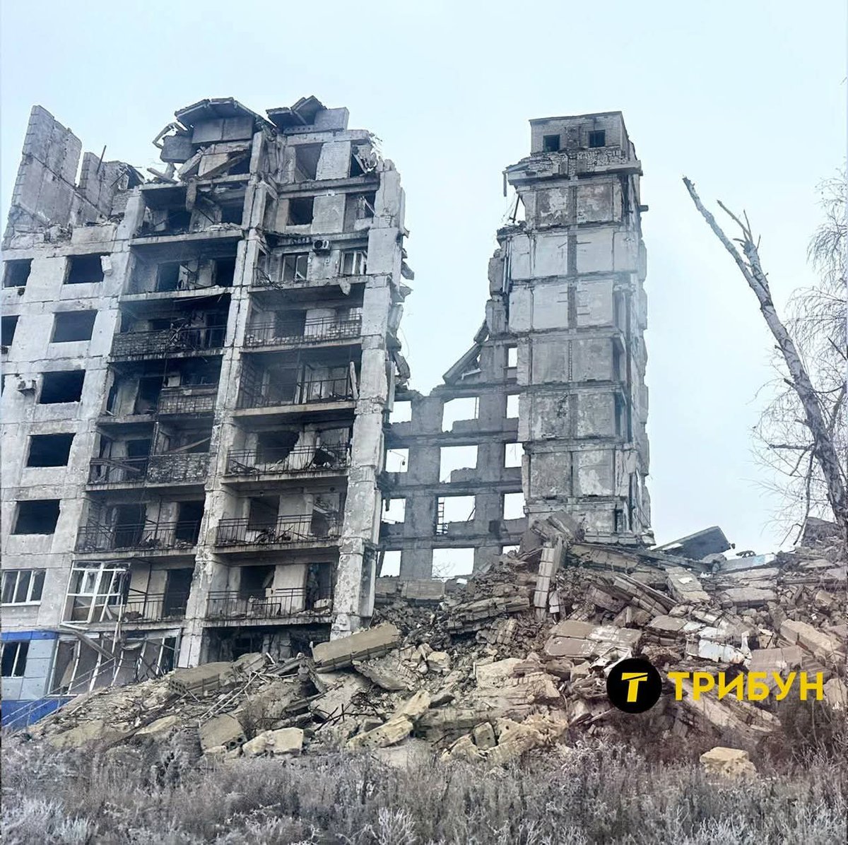 ❗️В Україні від початку травня загинули щонайменше 70 цивільних, понад 500 поранені
За даними Місії ООН з моніторингу прав людини в Україні лише у вівторок, 5 травня, під час російських атак загинули 28 людей та 194 отримали поранення... ВИБАРИ ЄТА АПАСНА, патіхоньку самі уйдьом