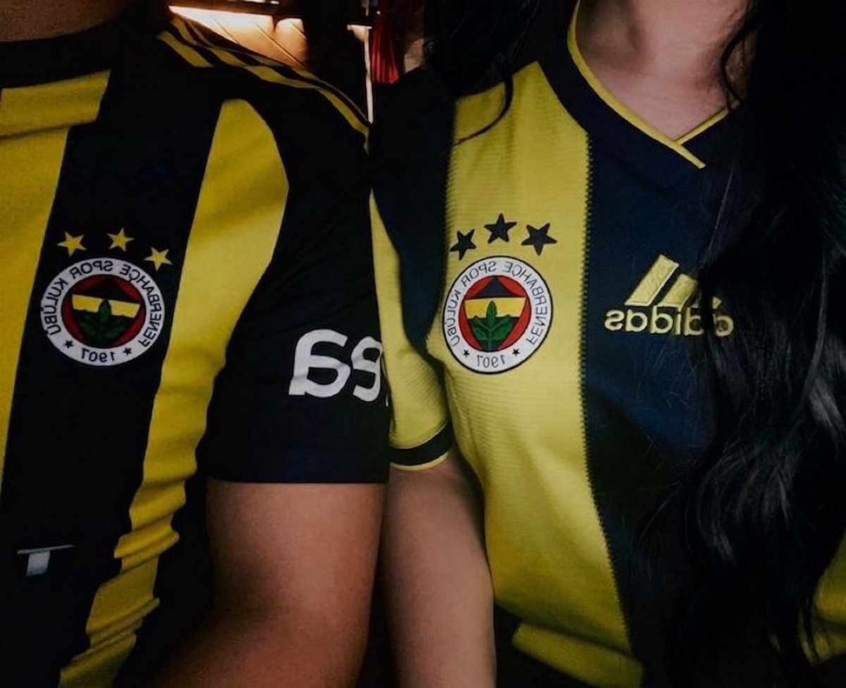 scoutradarim's tweet photo. sen
ben
Fenerbahçe https://t.co/ElSpeUiX9W