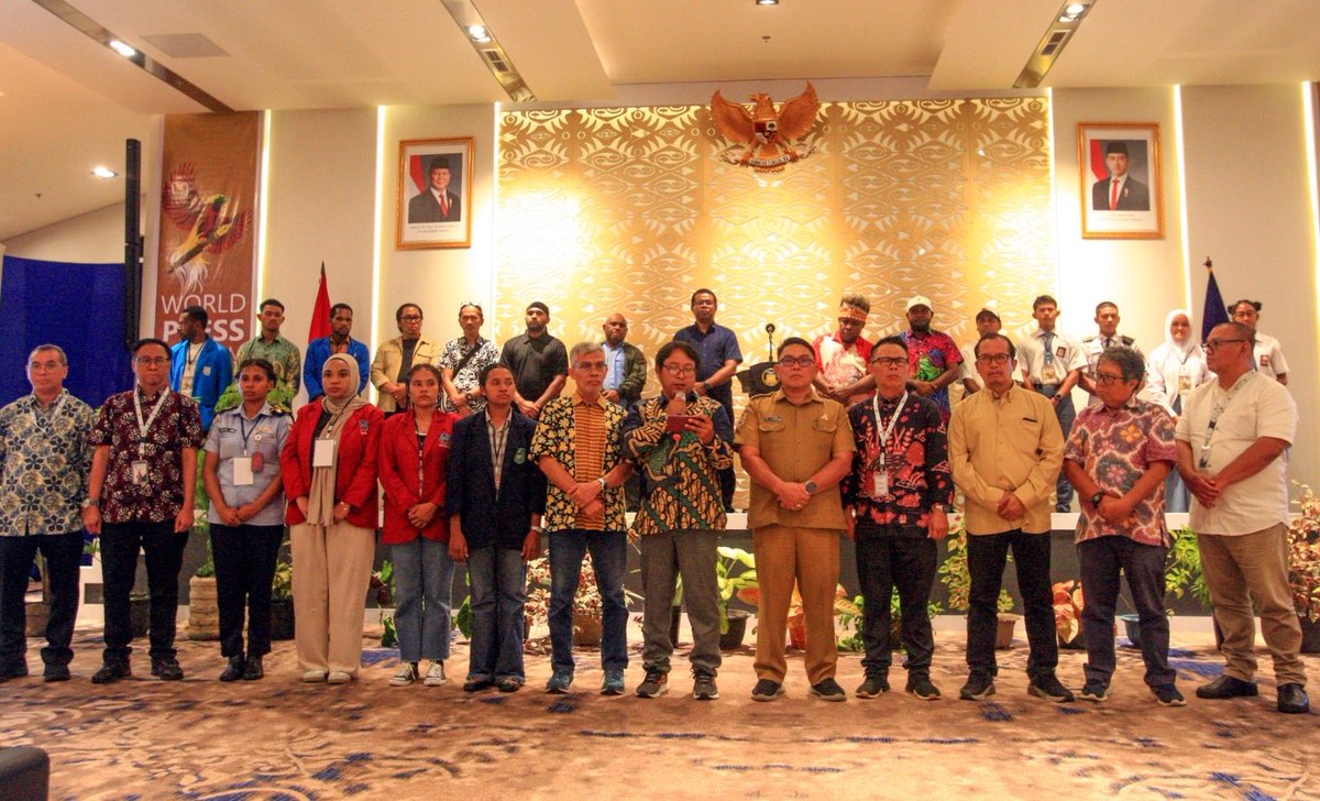 Damar Juniarto tweet media