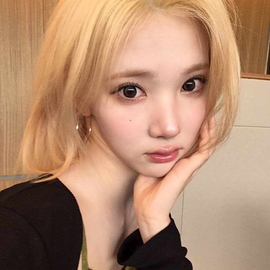 jiwoo pics tweet media
